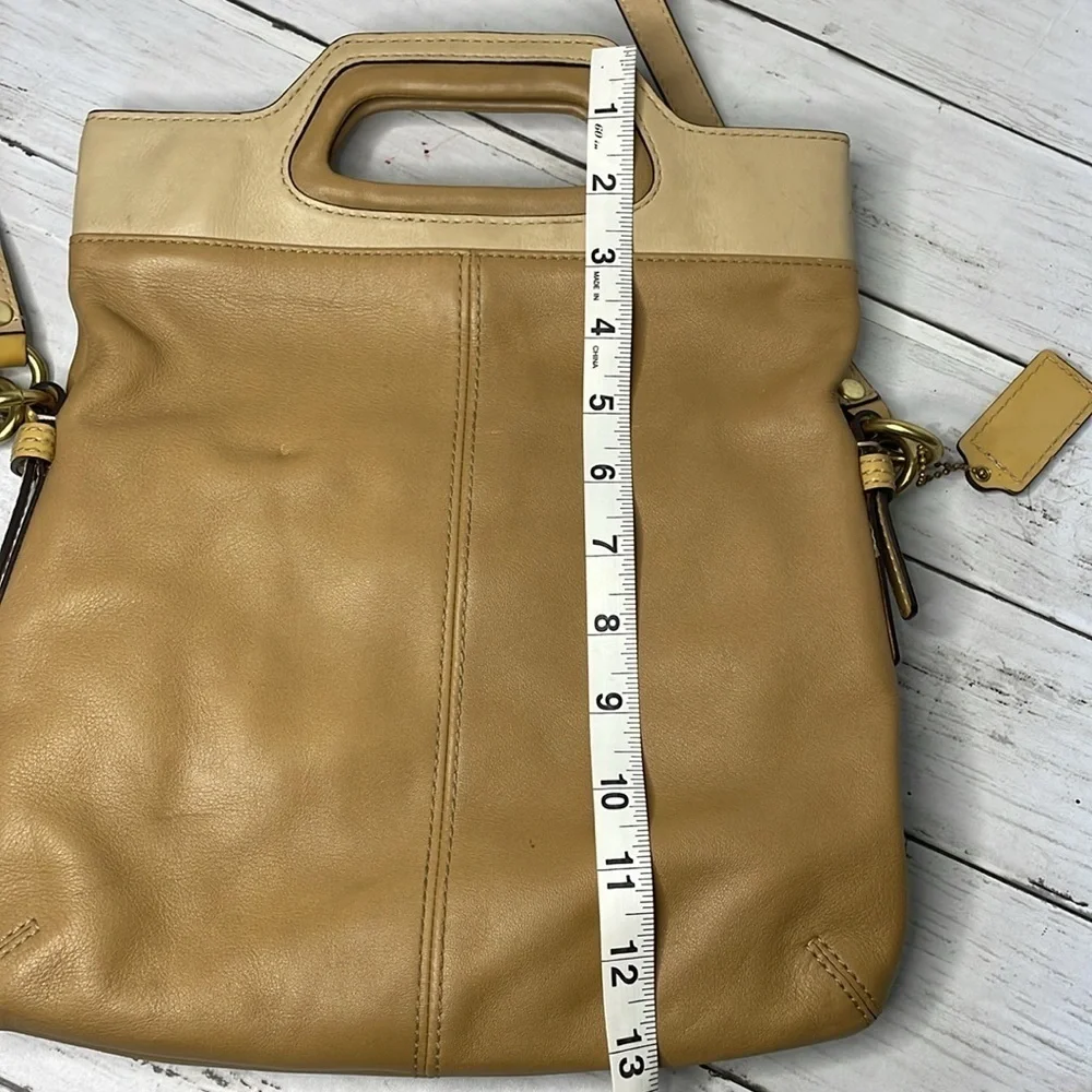 Coach Bonnie Crossbody Purse Camel Sand Leather Foldover Shoulder Bag - Picture 15 of 15